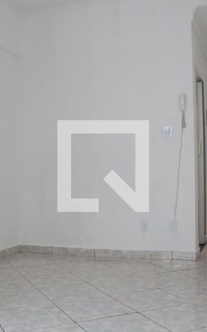 Apartamento para alugar com 26m², 1 quarto e sem vagaSala/Quarto