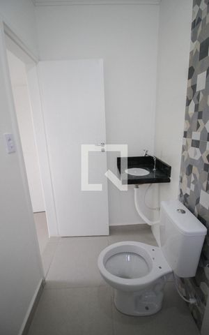 Casa à venda com 300m², 4 quartos e 3 vagasBanheiro do Quarto 4