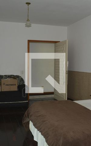 Casa para alugar com 400m², 6 quartos e 3 vagasQuarto 3 - Suíte