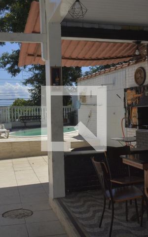 Casa para alugar com 400m², 6 quartos e 3 vagasÁrea comum - Churrasqueira