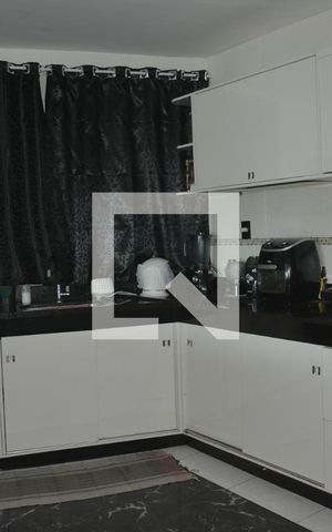 Casa para alugar com 400m², 6 quartos e 3 vagasCozinha