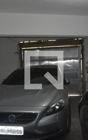 Casa para alugar com 400m², 6 quartos e 3 vagasGaragem
