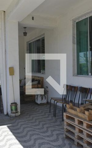 Casa para alugar com 400m², 6 quartos e 3 vagasEntrada