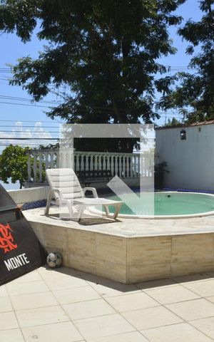 Casa para alugar com 400m², 6 quartos e 3 vagasÁrea comum - Piscina