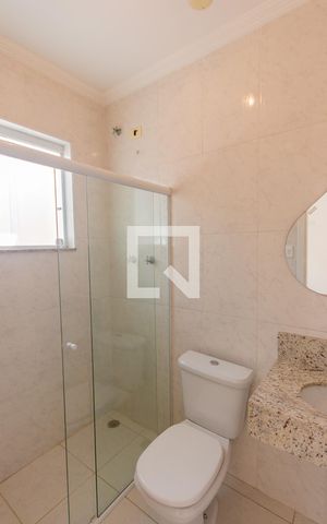 Casa à venda com 270m², 4 quartos e 3 vagas Casa à venda com 270m², 4 quartos e 3 vagasBanheiro da Suíte 3