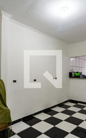 Casa à venda com 60m², 1 quarto e sem vaga Casa à venda com 60m², 1 quarto e sem vagaQuarto