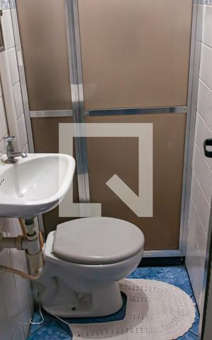 Casa de condomínio à venda com 365m², 6 quartos e 3 vagas Casa de condomínio à venda com 365m², 6 quartos e 3 vagasbanheiro de serviço