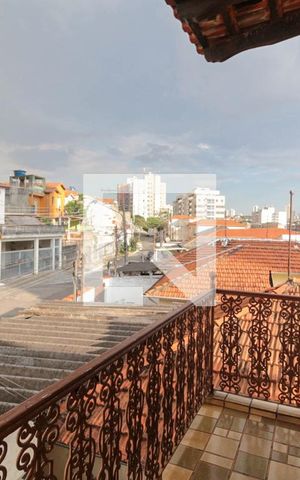 Casa à venda com 199m², 3 quartos e 2 vagas Casa à venda com 199m², 3 quartos e 2 vagasVaranda do quarto 1
