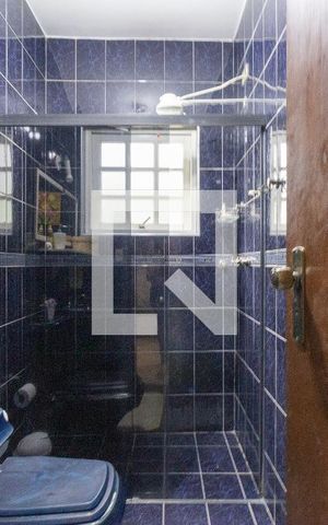 Casa para alugar com 500m², 4 quartos e 6 vagasBanheiro Social