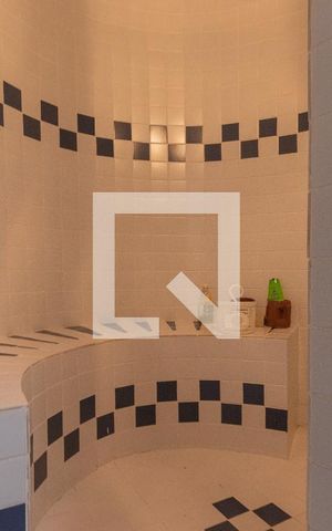 Casa para alugar com 500m², 4 quartos e 6 vagasSauna
