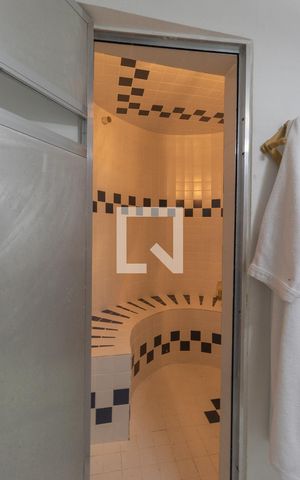 Casa para alugar com 500m², 4 quartos e 6 vagasSauna
