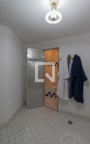 Casa para alugar com 500m², 4 quartos e 6 vagasSauna