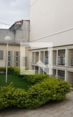 Apartamento à venda com 42m², 2 quartos e sem vagaÁrea comum