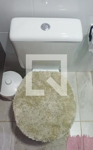 Apartamento à venda com 42m², 2 quartos e sem vagaBanheiro