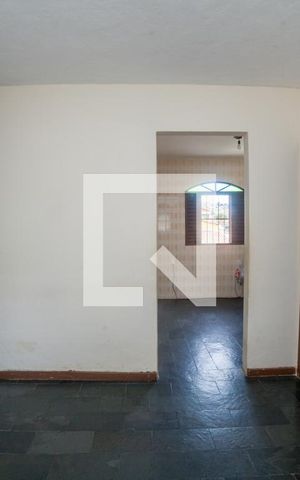 Casa à venda com 480m², 10 quartos e 2 vagas