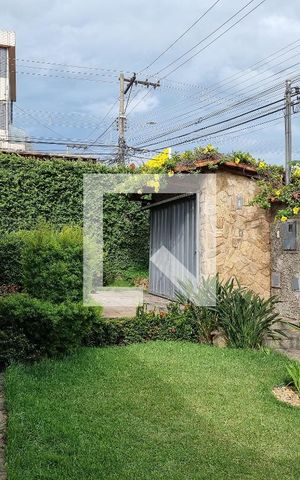 Casa à venda com 203m², 4 quartos e 3 vagas