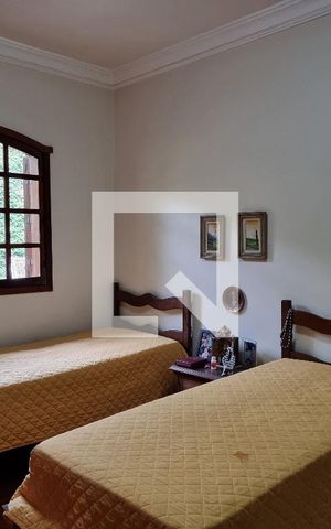 Casa à venda com 203m², 4 quartos e 3 vagas