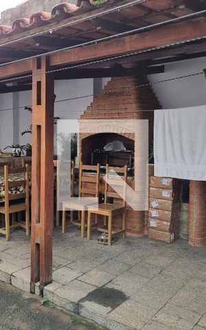 Casa à venda com 203m², 4 quartos e 3 vagas