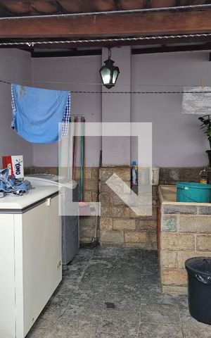 Casa à venda com 203m², 4 quartos e 3 vagas