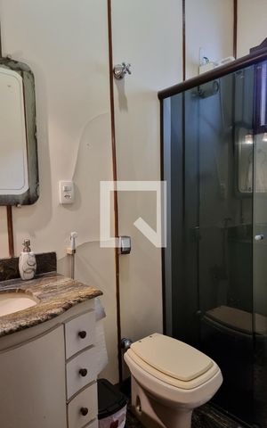 Casa à venda com 203m², 4 quartos e 3 vagas