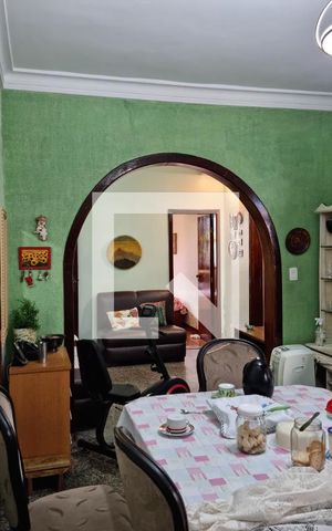 Casa à venda com 203m², 4 quartos e 3 vagas