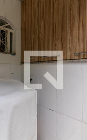 Casa à venda com 227m², 4 quartos e 3 vagas