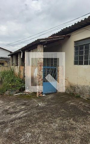 Casa à venda com 325m², 8 quartos e 6 vagas