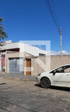 Casa à venda com 135m², 4 quartos e 1 vaga