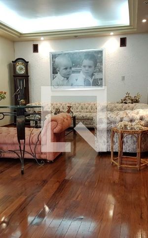Casa à venda com 395m², 4 quartos e 5 vagas