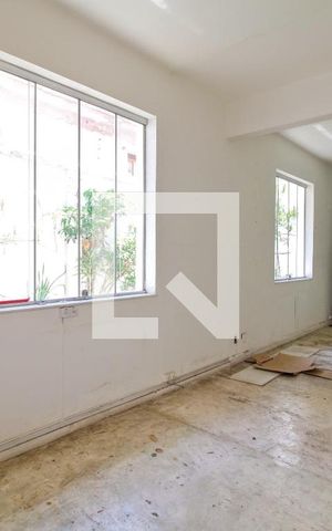 Casa à venda com 559m², 7 quartos e 8 vagas