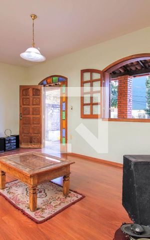 Casa à venda com 470m², 4 quartos e 5 vagas