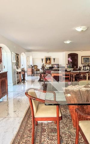 Casa à venda com 1800m², 5 quartos e 20 vagas
