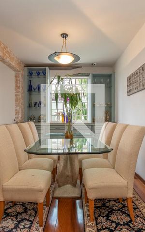 Casa à venda com 760m², 4 quartos e 12 vagas