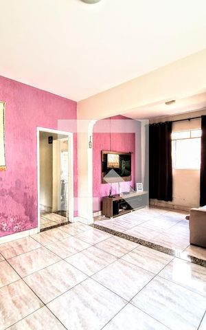 Casa à venda com 110m², 3 quartos e 2 vagas