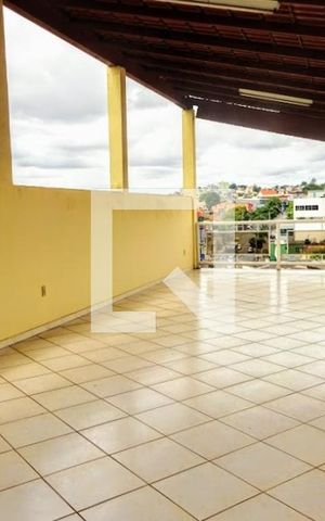 Casa à venda com 330m², 5 quartos e 10 vagas