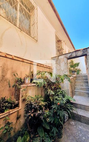 Casa à venda com 217m², 4 quartos e 2 vagas