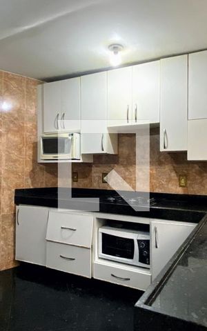 Casa à venda com 306m², 6 quartos e 3 vagas