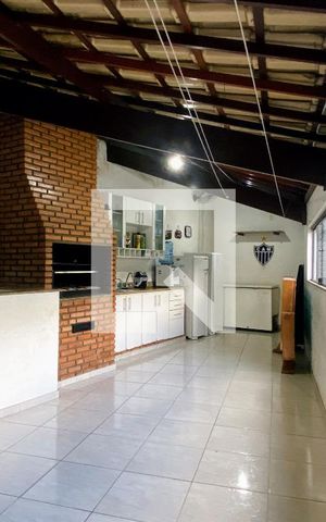 Casa à venda com 306m², 6 quartos e 3 vagas