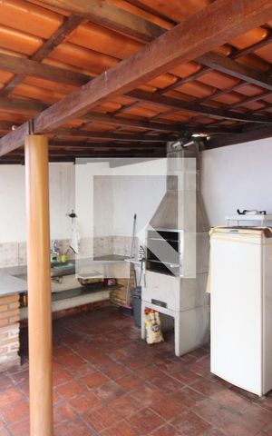 Casa à venda com 320m², 6 quartos e 3 vagas
