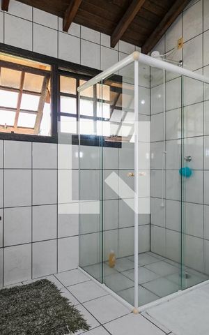 Casa para alugar com 306m², 3 quartos e 4 vagasBanheiro