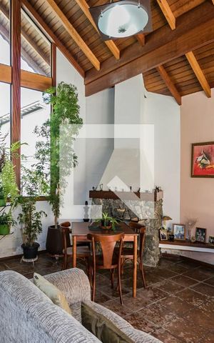 Casa para alugar com 306m², 3 quartos e 4 vagasSala de Lareira