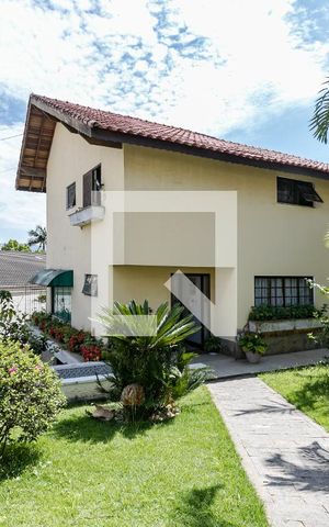 Casa para alugar com 306m², 3 quartos e 4 vagasÁrea Externa