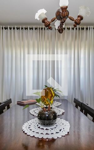 Casa para alugar com 306m², 3 quartos e 4 vagasSala de Jantar
