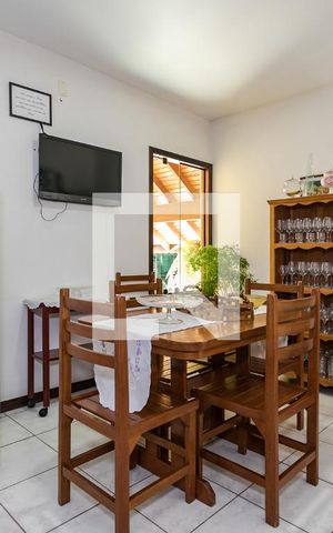 Casa para alugar com 306m², 3 quartos e 4 vagasCopa