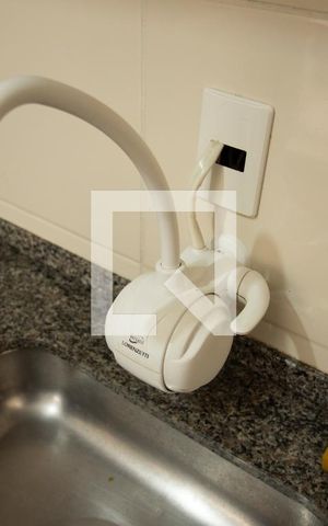 Casa de condomínio à venda com 100m², 3 quartos e 2 vagasCozinha - Torneira