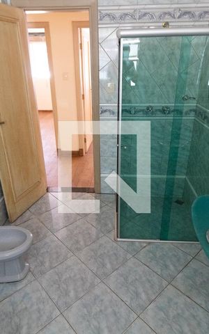 Apartamento à venda com 150m², 3 quartos e sem vaga Apartamento à venda com 150m², 3 quartos e sem vagaBanheiro