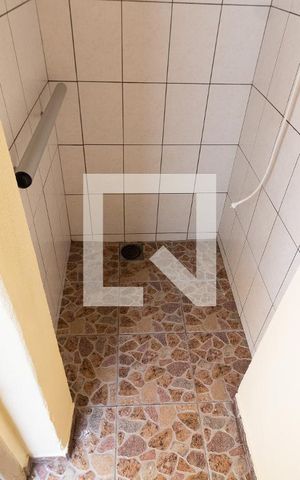 Apartamento à venda com 150m², 3 quartos e sem vaga Apartamento à venda com 150m², 3 quartos e sem vagaBanheiro de Serviço