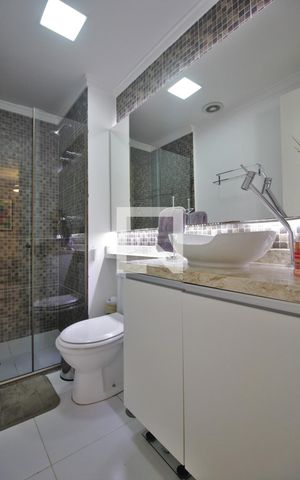 Apartamento à venda com 67m², 2 quartos e 1 vagaBanheiro