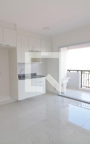 Apartamento à venda com 45m², 2 quartos e 1 vagaSala/Cozinha