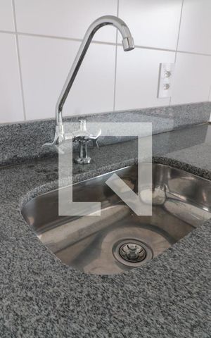 Apartamento à venda com 45m², 2 quartos e 1 vagaCozinha - Pia